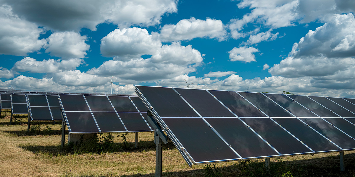 Energia renovável que funciona em dias nublados