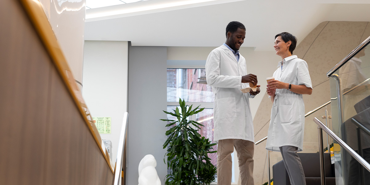 Energia Solar por assinatura para clínicas e consultórios: economia de até 40% sem investimento inicial