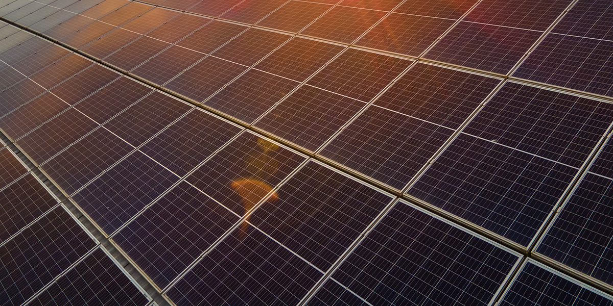 Qual a vida útil da placa solar?